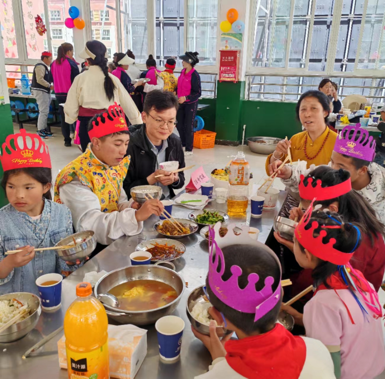 攜手童心   為愛前行(圖3)